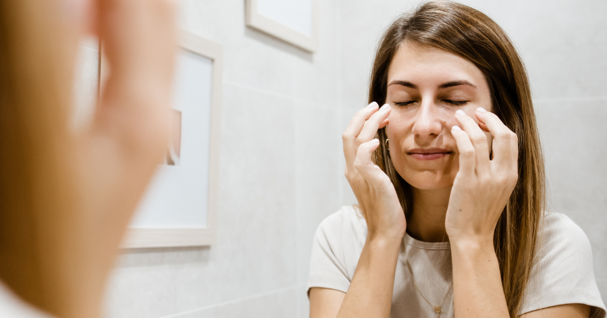 Cómo quitar las ojeras y bolsas: qué funciona realmente para mejorar la mirada